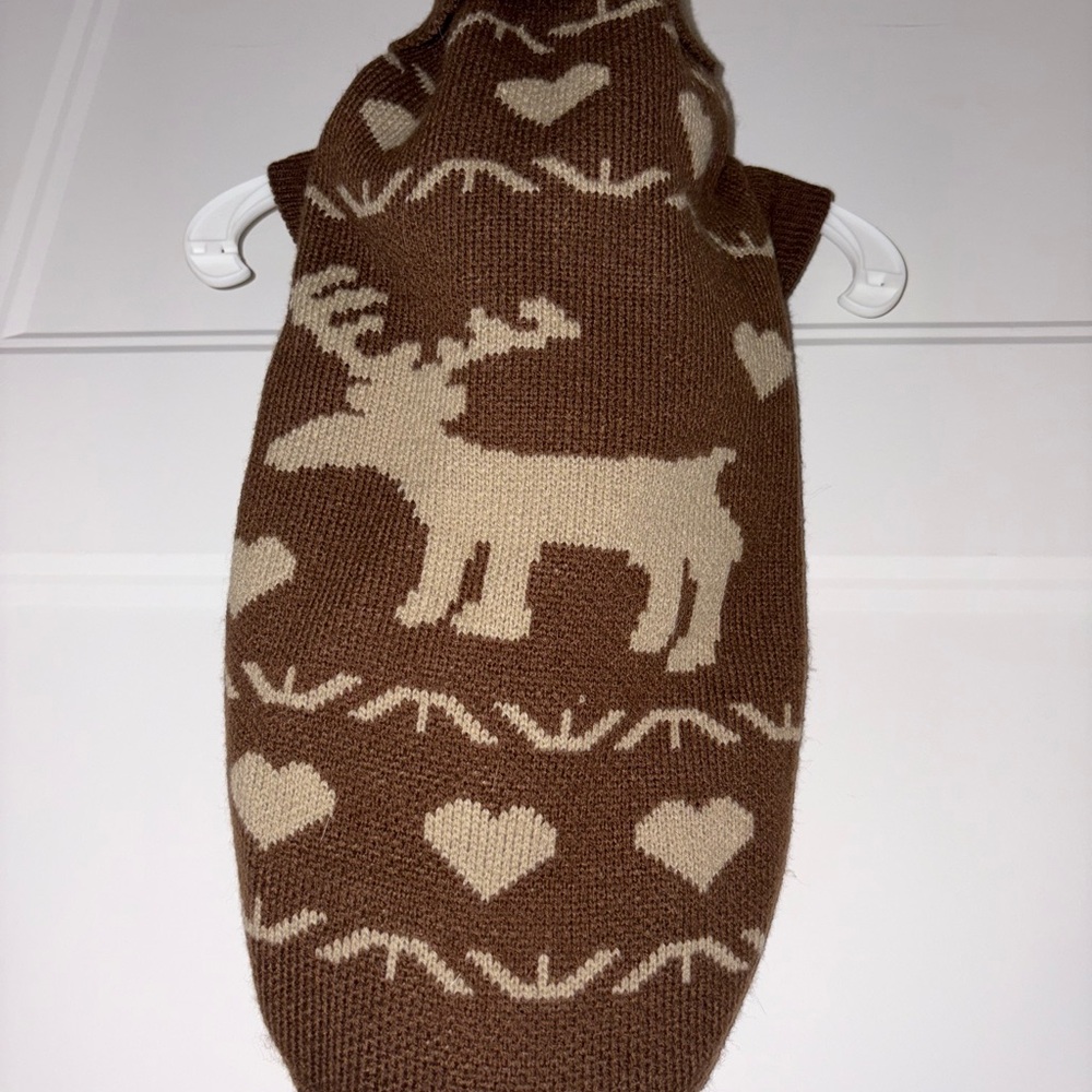 NWOT Nobby Brown Reindeer Pattern Small Dog Sweater - Picture 9 of 16